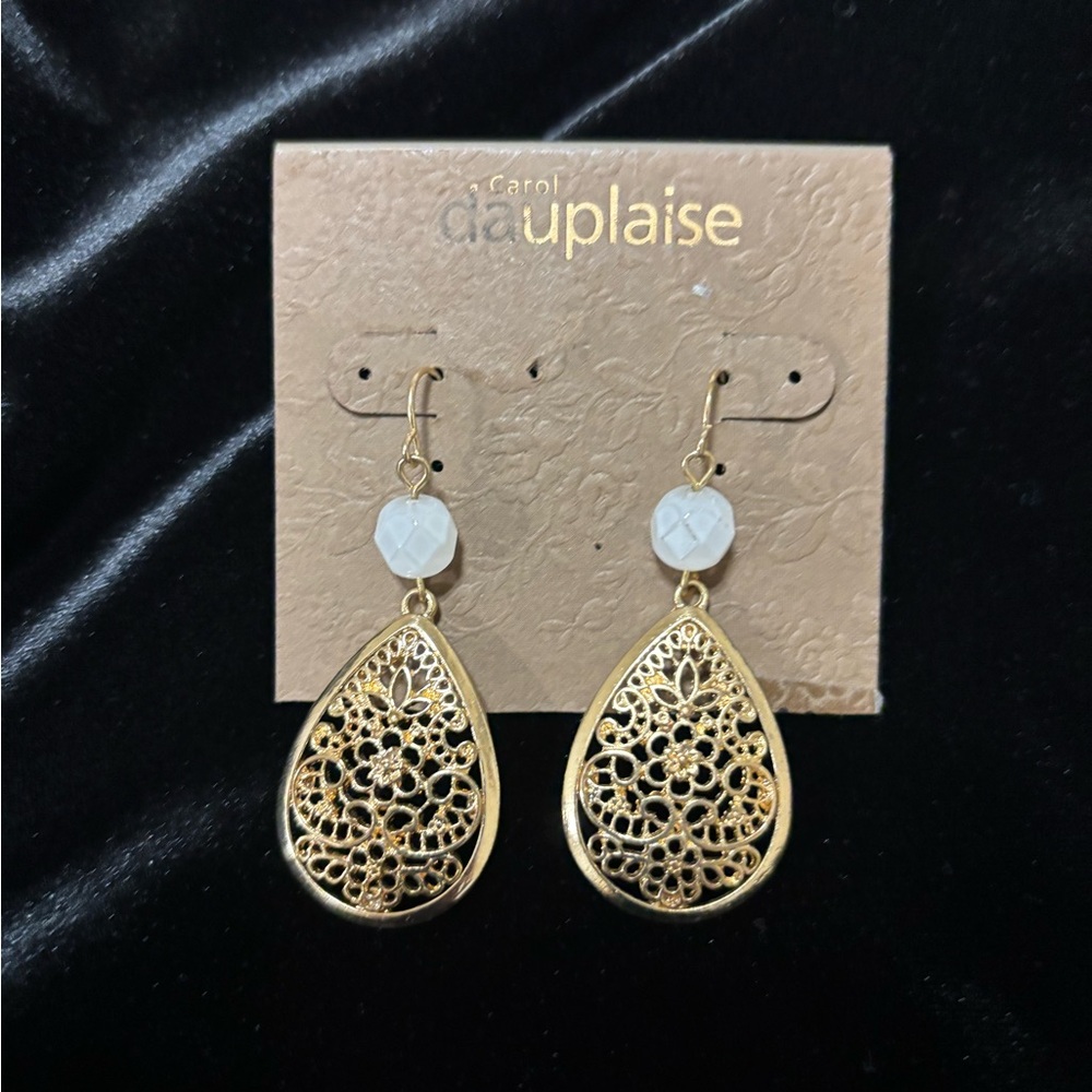 Gold Filigree Drop Earrings